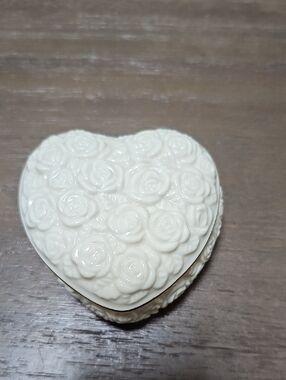 Lenox Heart-Shaped Rose Trinket Box